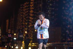 BIB: 43109
                            <button type="button" onclick="openModal(18287325)" class="btn btn-primary btn-sm float-right btn-popup" data-toggle="modal" data-target=".modal-high-quality">
                        <i class="fas fa-shopping-cart"></i> Add to Cart
                    </button>
                                            <button type="button" onclick="isThisMe(18287325, true)" class="btn btn-success btn-sm float-right btn-popup btn-isme hidden" data-toggle="tooltip" data-placement="bottom" title="นี่คือรูปของคุณใช่ไหม คลิกที่นี่เพื่อเอาเข้าอัลบั้ม">
                        <i class="fas fa-plus"></i> Add to album
                    </button>
                    <button type="button" onclick="isThisMe(18287325, false)" class="btn btn-warning btn-sm float-right btn-popup btn-isnotme hidden">
                        <i class="fas fa-ban"></i> Remove from album
                    </button>